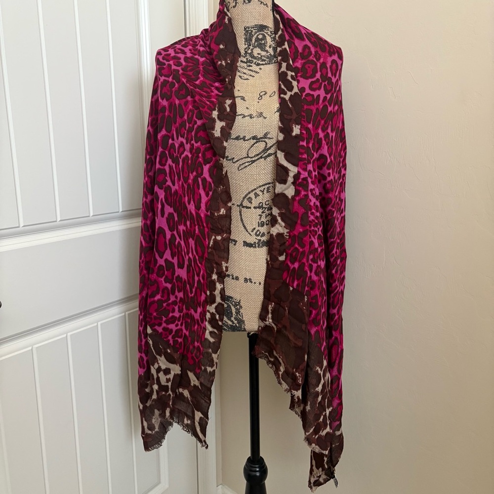 Joan Rivers Animal Leopard Giraffe Print Long Sca… - image 3